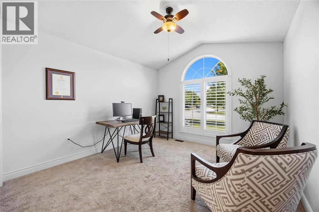 301 Eagle Way, Sarnia, ON - Indoor