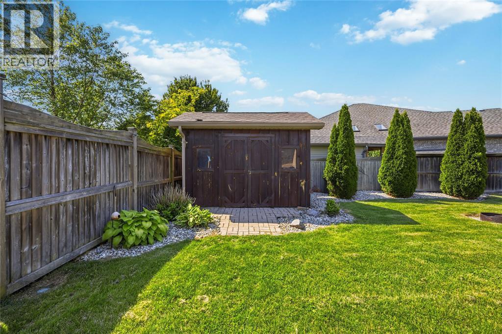 301 Eagle Way, Sarnia, ON - Outdoor