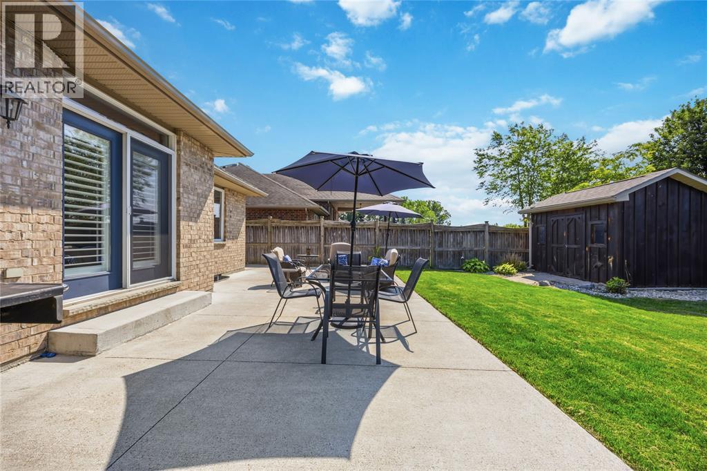 301 Eagle Way, Sarnia, ON - Outdoor With Deck Patio Veranda