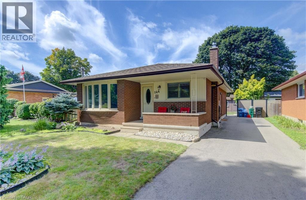 144 Holborn Drive, Kitchener, ON
