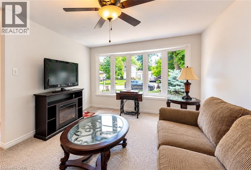144 Holborn Drive, Kitchener, ON