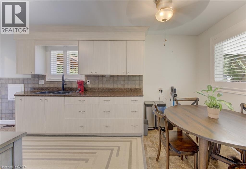 144 Holborn Drive, Kitchener, ON