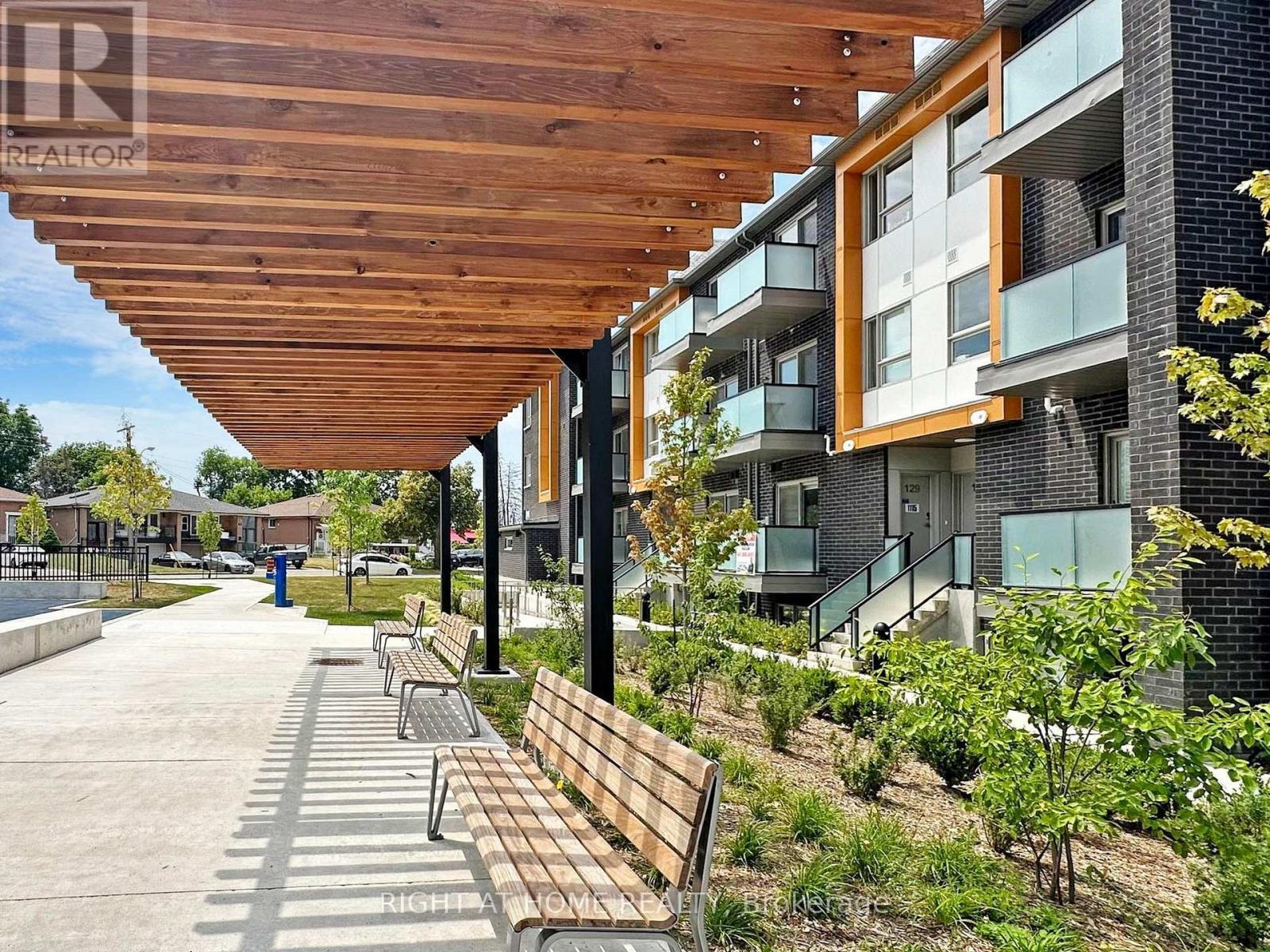 129 - 1081 Danforth Road, Toronto, ON - Outdoor With Balcony