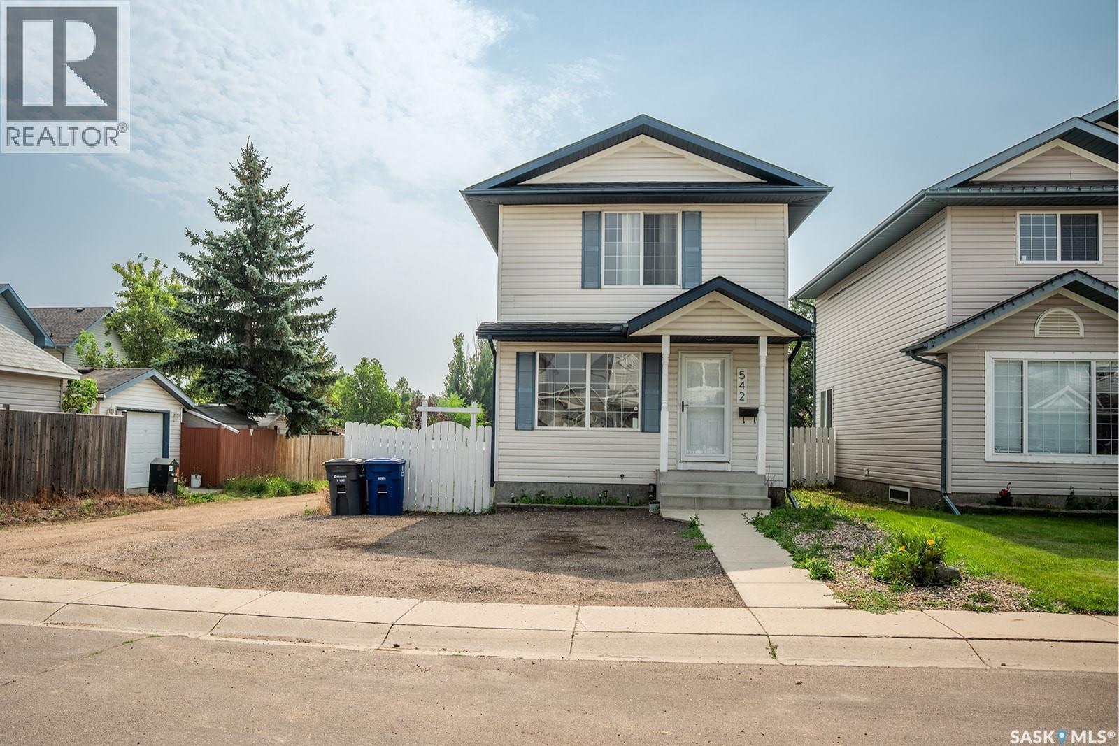 542 Carter Way, Saskatoon, SK - Outdoor