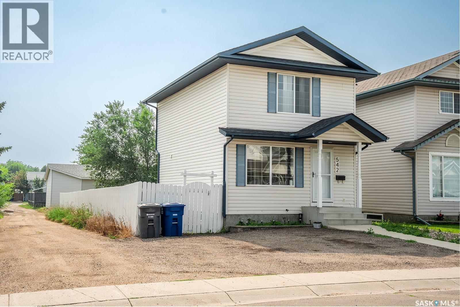 542 Carter Way, Saskatoon, SK - Outdoor With Exterior