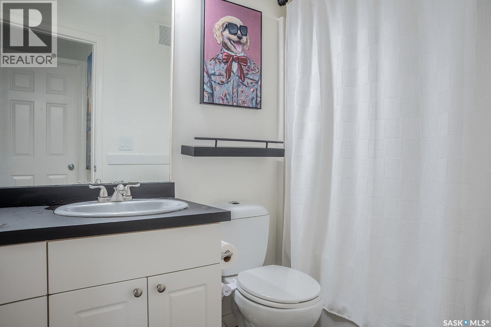 542 Carter Way, Saskatoon, SK - Indoor Photo Showing Bathroom