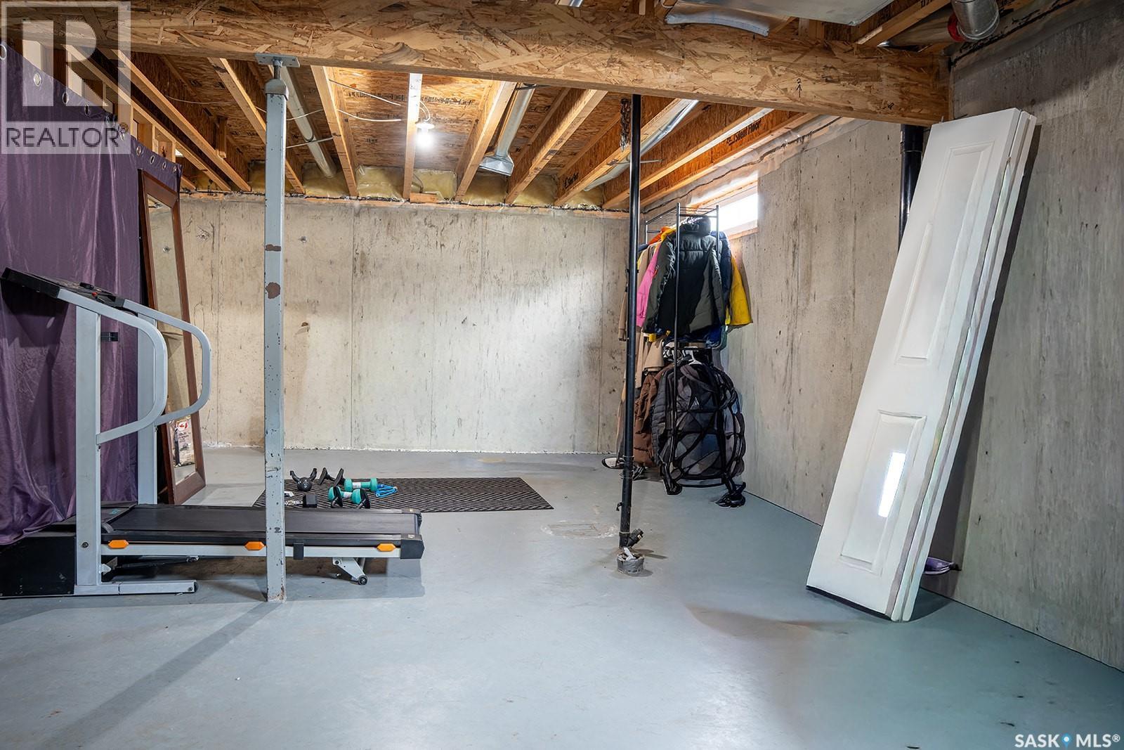 542 Carter Way, Saskatoon, SK - Indoor Photo Showing Basement