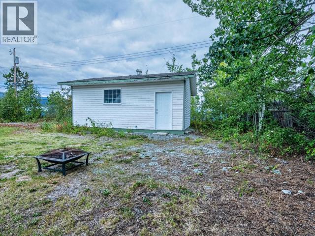 27 12Th Avenue, Whitehorse, YT - Outdoor