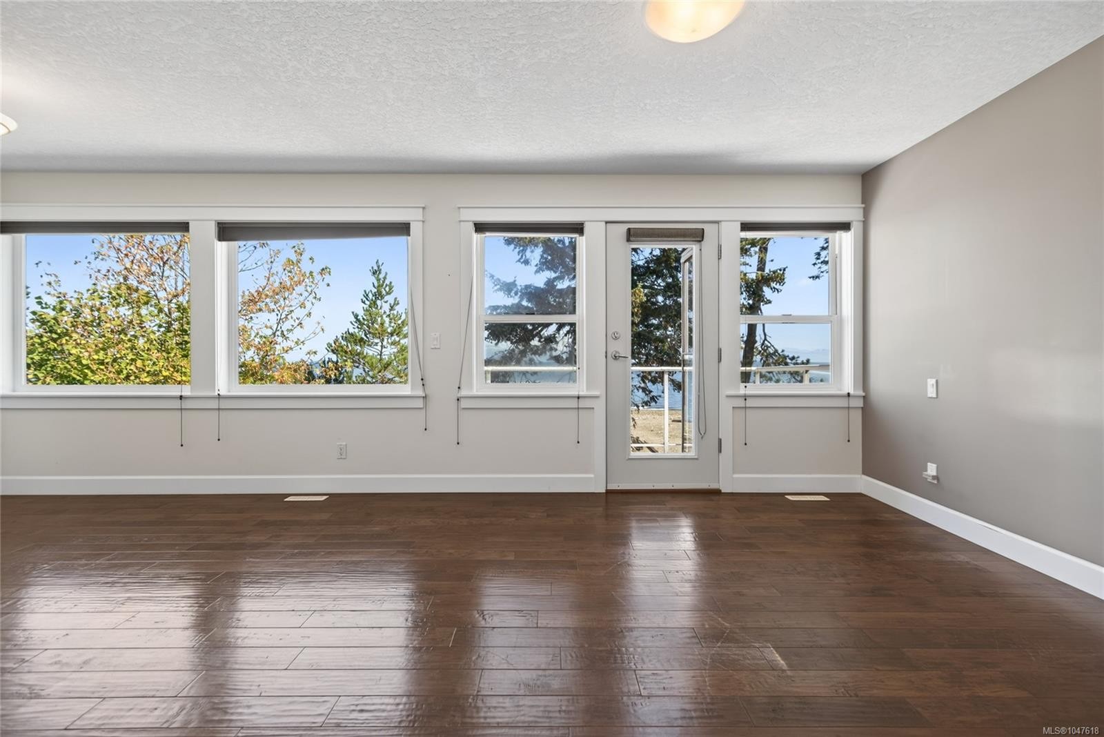 1776 Astra Rd, Comox, BC