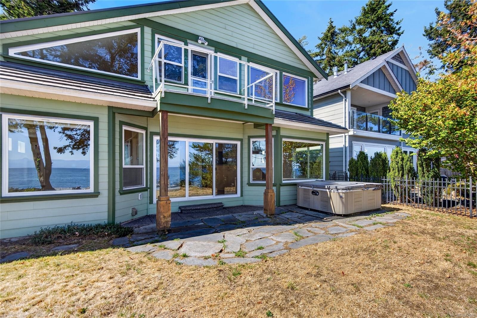 1776 Astra Rd, Comox, BC