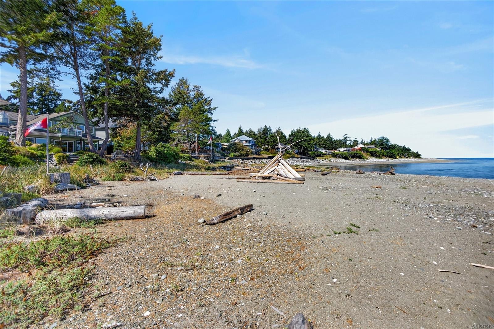 1776 Astra Rd, Comox, BC