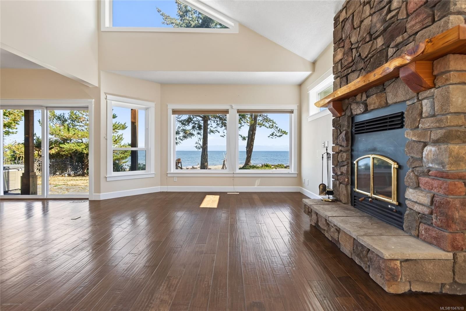 1776 Astra Rd, Comox, BC