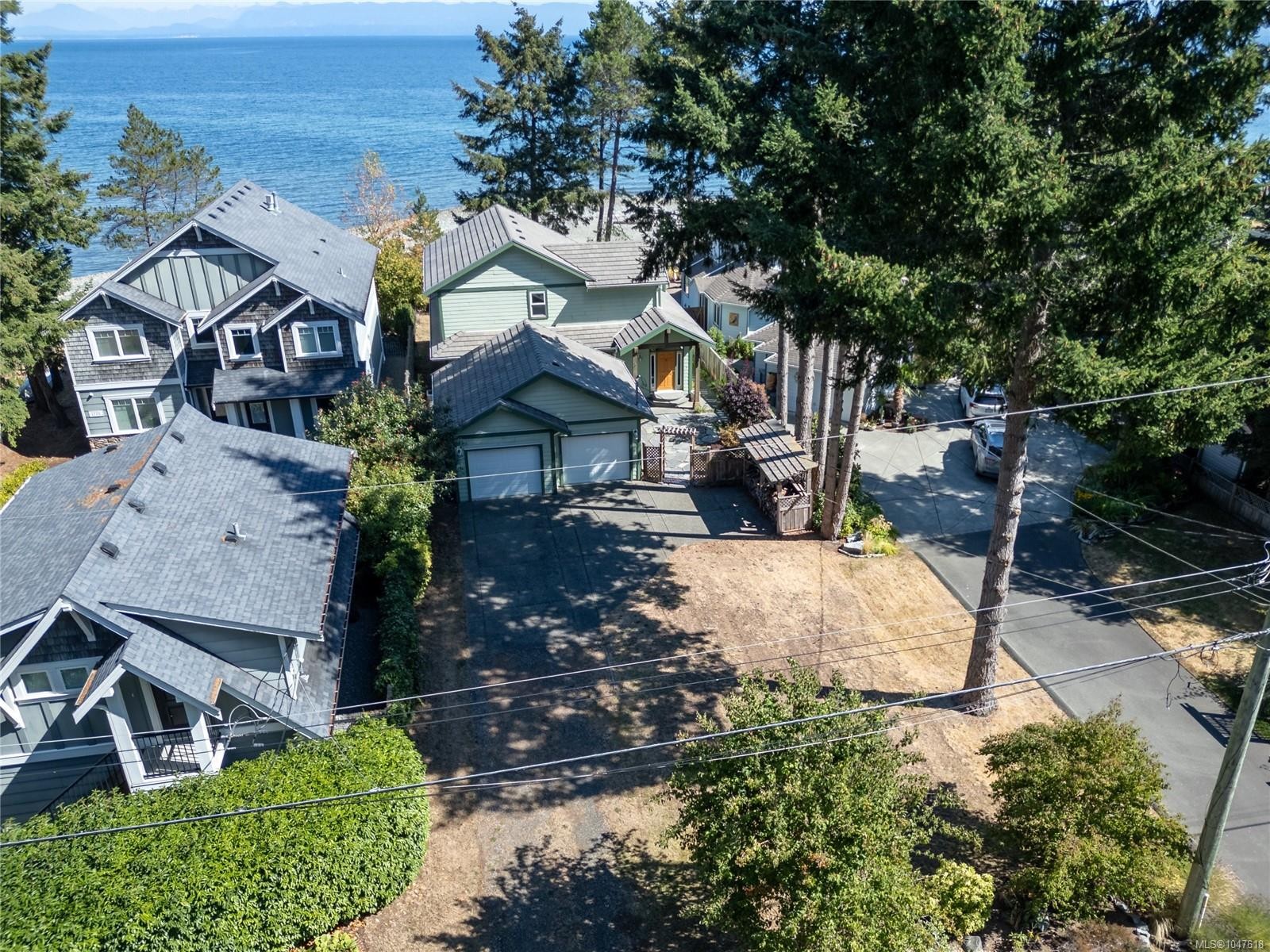 1776 Astra Rd, Comox, BC