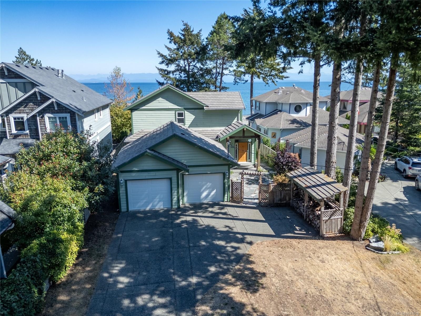 1776 Astra Rd, Comox, BC