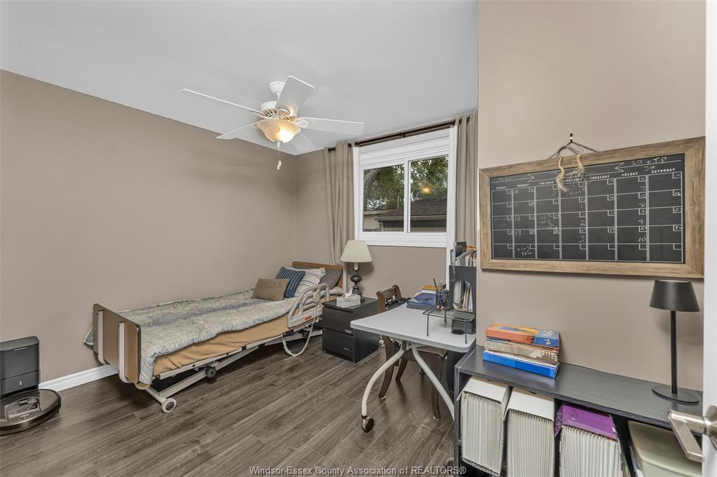 351 Superior Street, Lasalle, ON - Indoor
