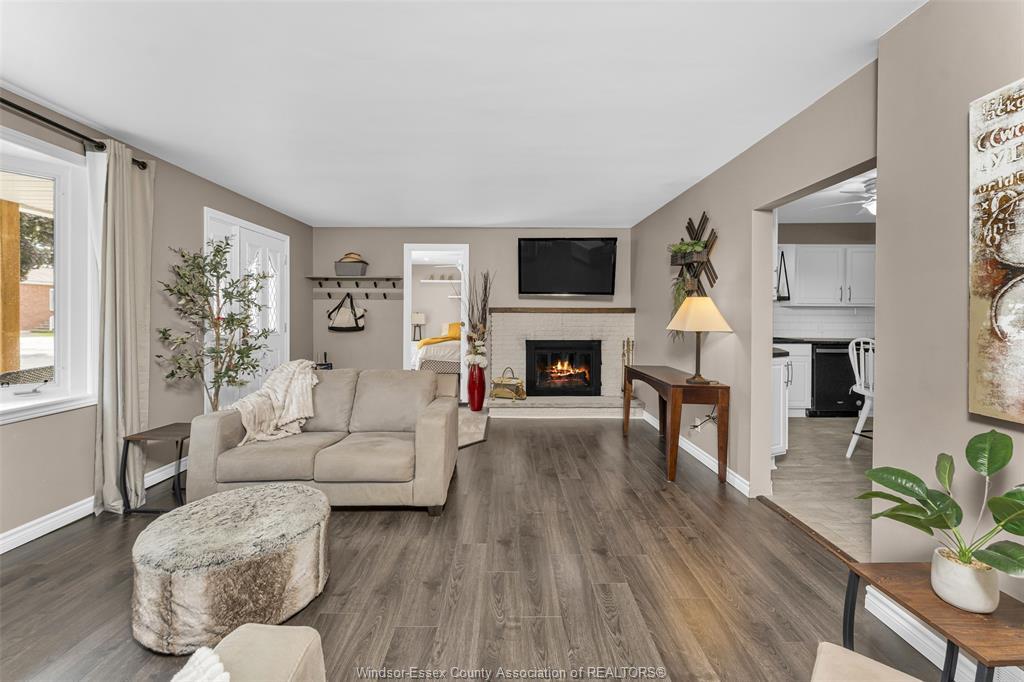 351 Superior Street, Lasalle, ON - Indoor Photo Showing Living Room With Fireplace