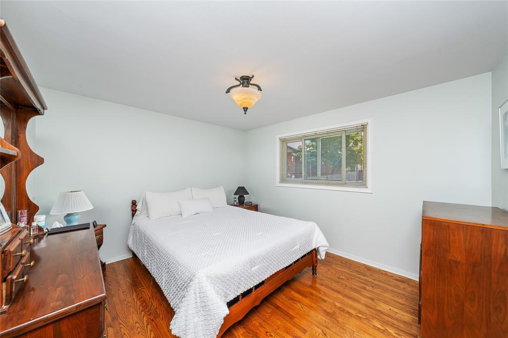875 Champlain Road, Sarnia, ON