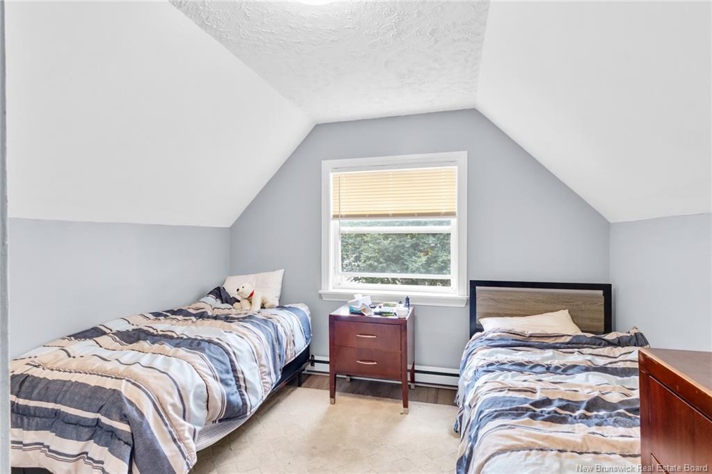 241 Saunders St, Fredericton, NB - Indoor Photo Showing Bedroom