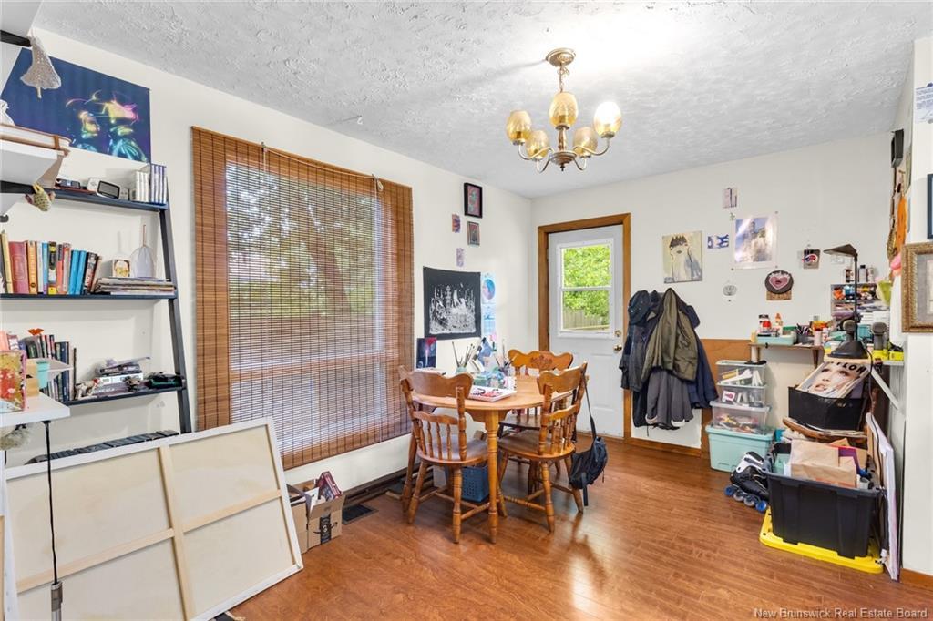241 Saunders St, Fredericton, NB - Indoor