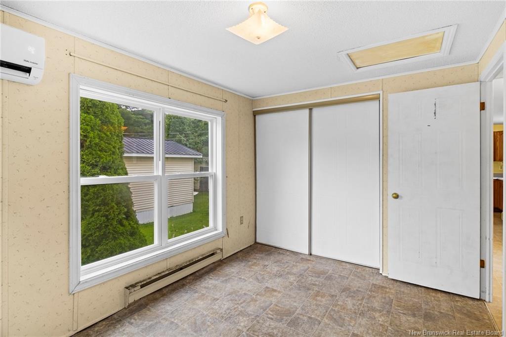 294 Magnolia Lane, Fredericton, NB