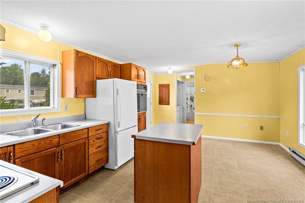 294 Magnolia Lane, Fredericton, NB