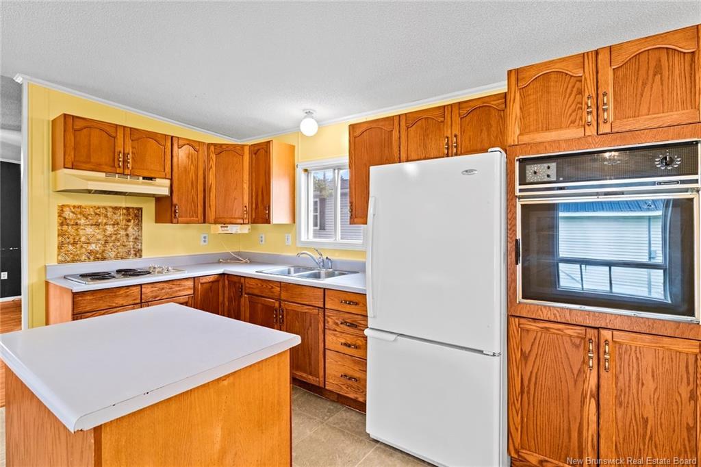 294 Magnolia Lane, Fredericton, NB