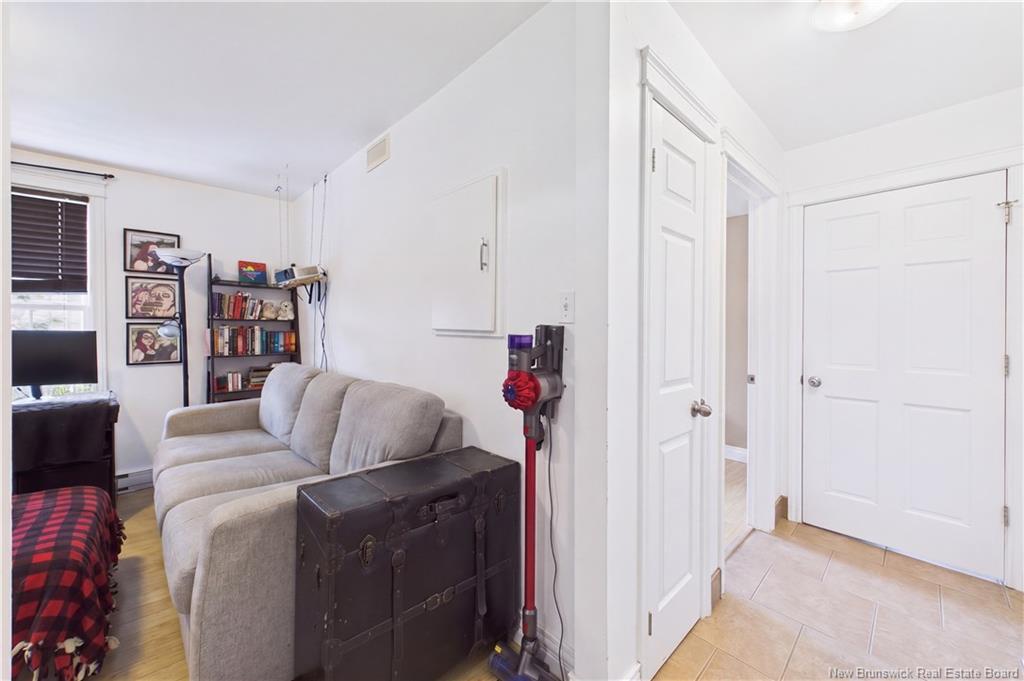 A & B-127 Cornhill St, Moncton, NB - Indoor