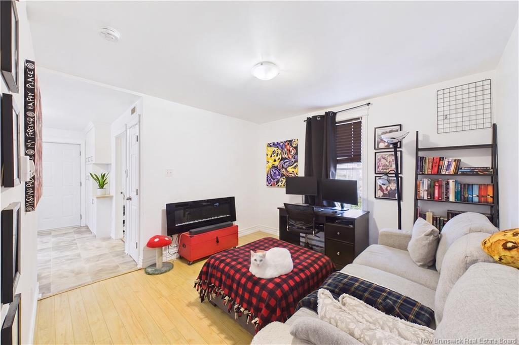A & B-127 Cornhill St, Moncton, NB - Indoor