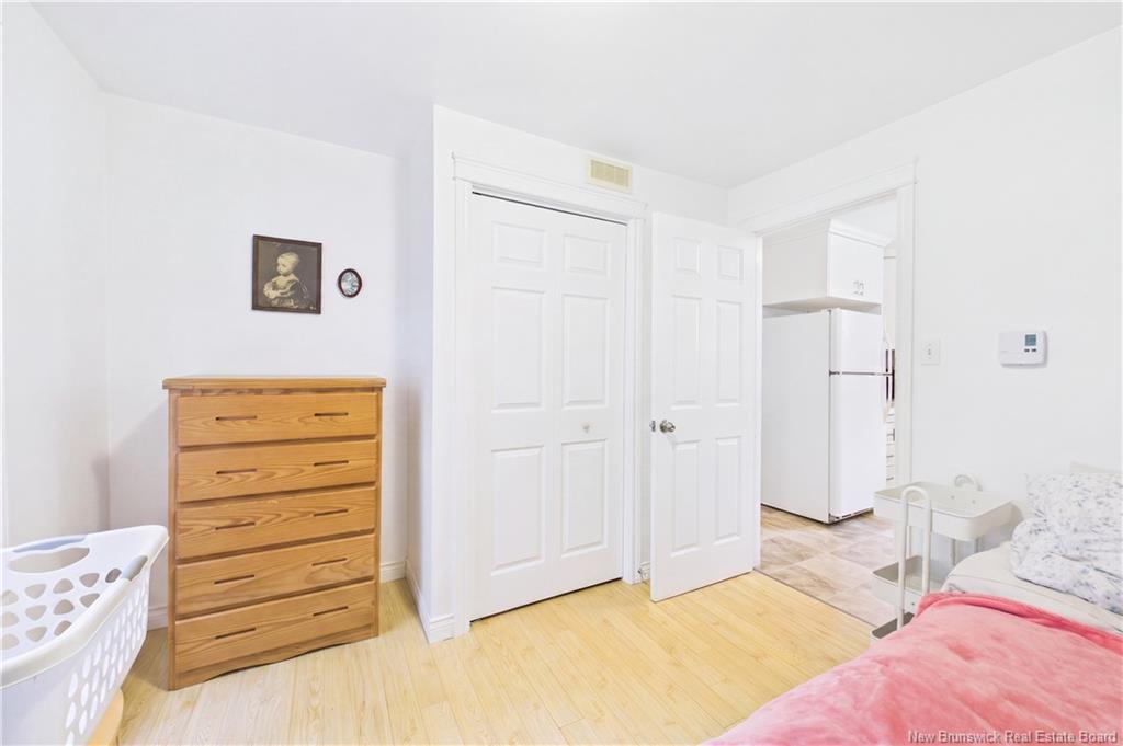 A & B-127 Cornhill St, Moncton, NB - Indoor Photo Showing Bedroom