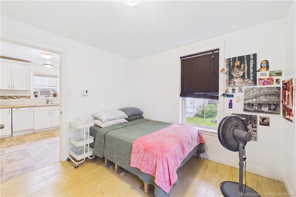 A & B-127 Cornhill St, Moncton, NB - Indoor Photo Showing Bedroom