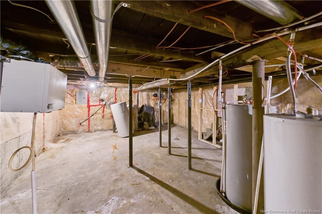 A & B-127 Cornhill St, Moncton, NB - Indoor Photo Showing Basement