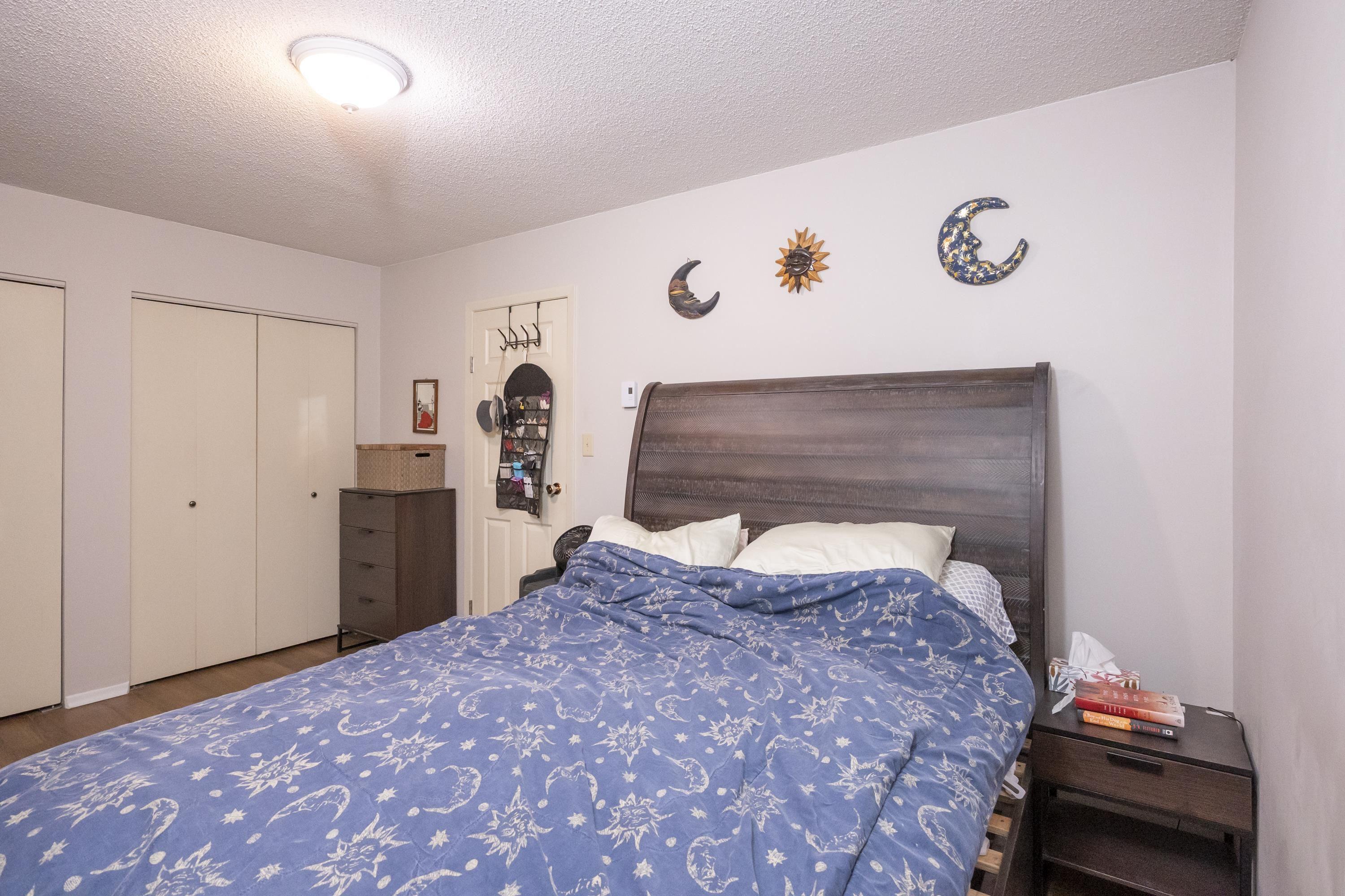80 Peter Street, Thunder Bay, ON - Indoor Photo Showing Bedroom