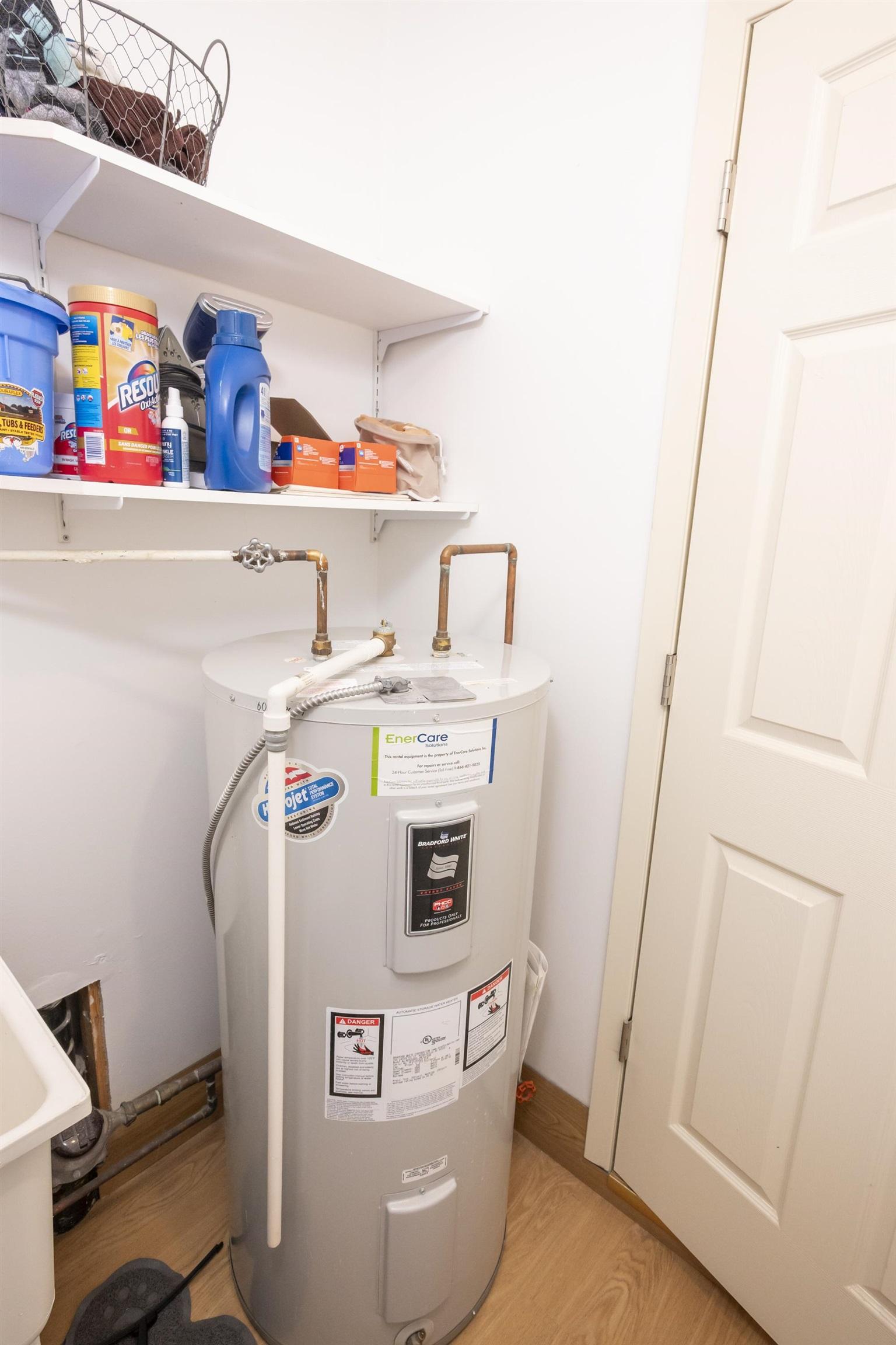 80 Peter Street, Thunder Bay, ON - Indoor