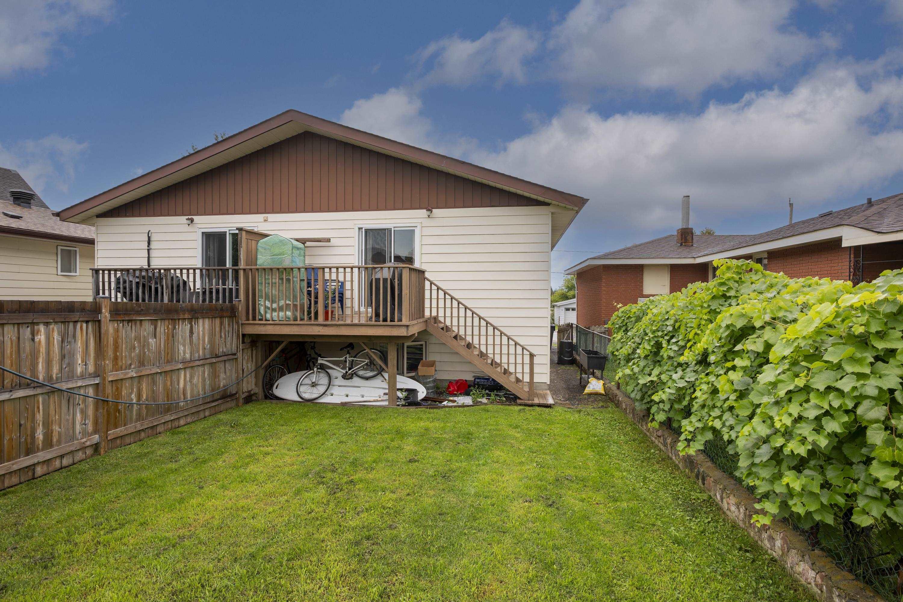 80 Peter Street, Thunder Bay, ON - Outdoor With Deck Patio Veranda With Exterior