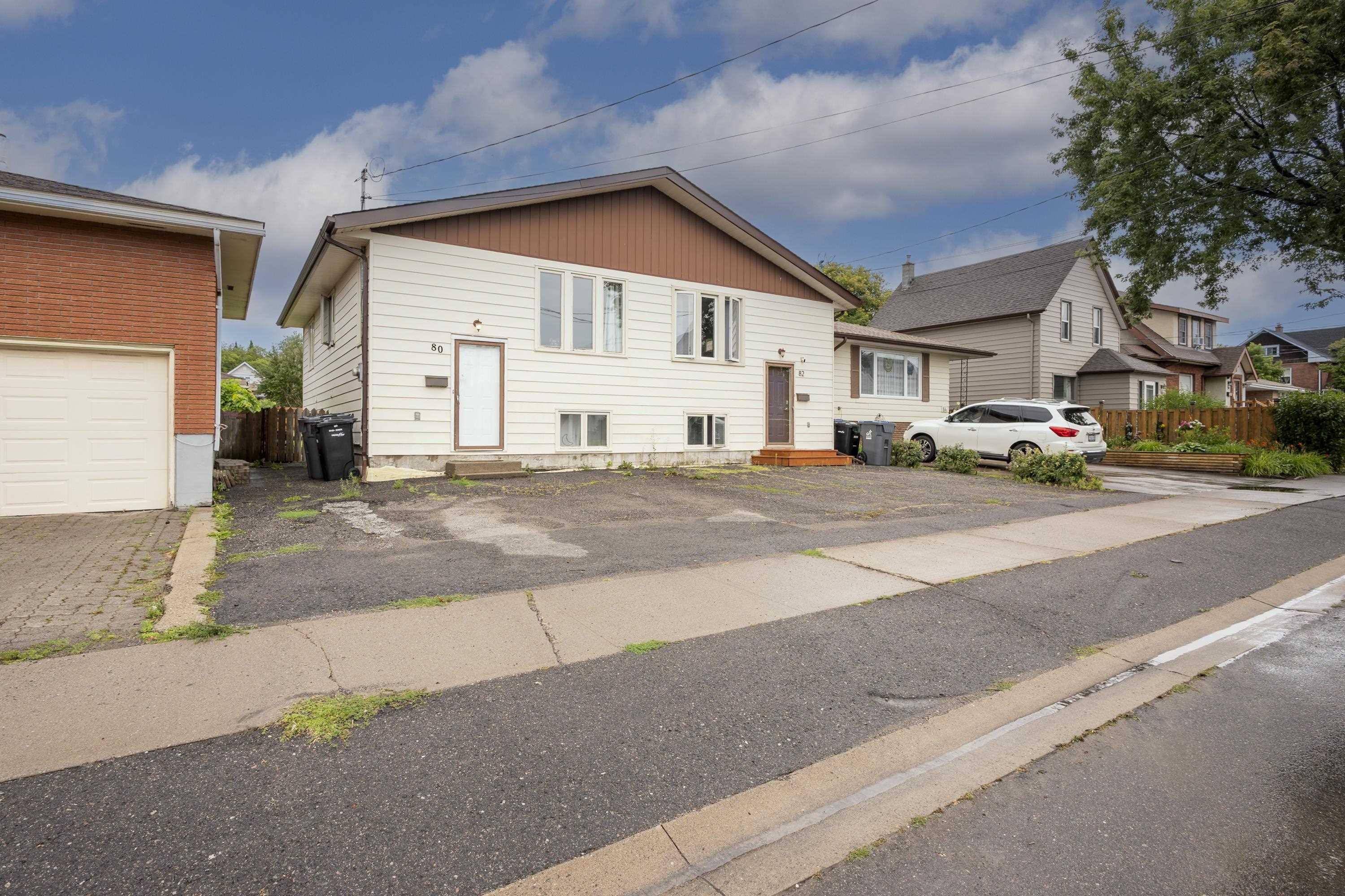 80 Peter Street, Thunder Bay, ON - Outdoor