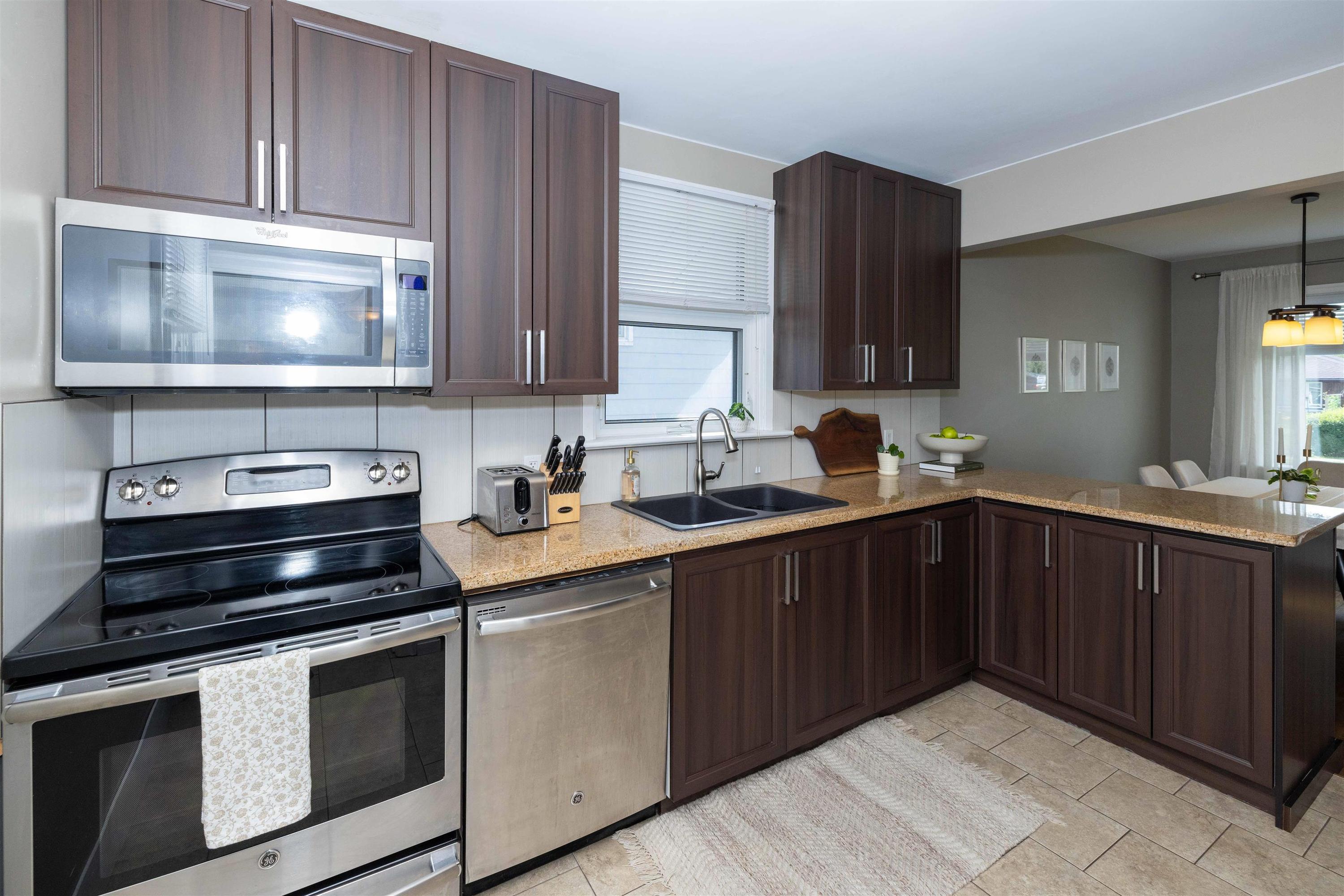 55 Ray Boulevard, Thunder Bay, ON