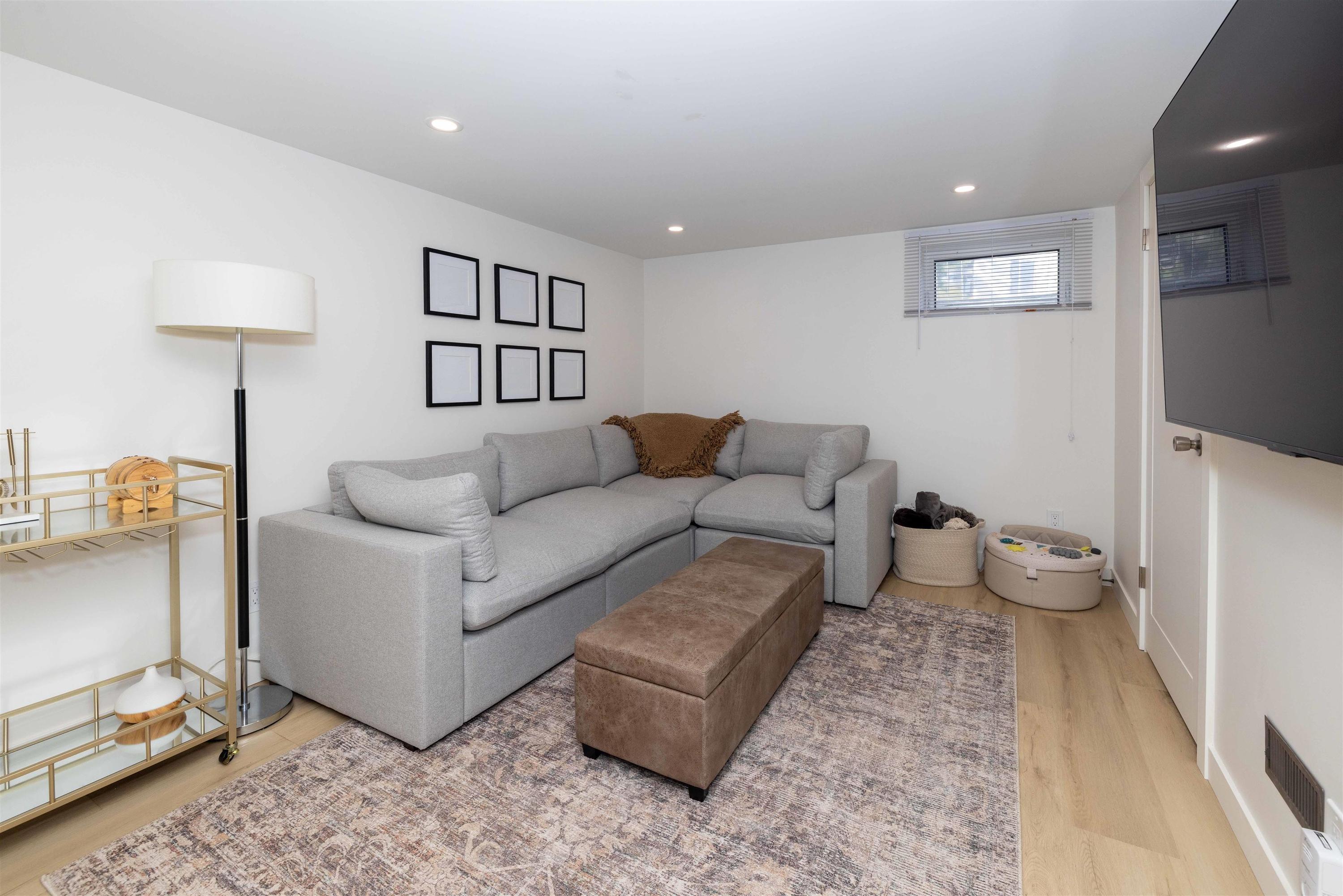 55 Ray Boulevard, Thunder Bay, ON