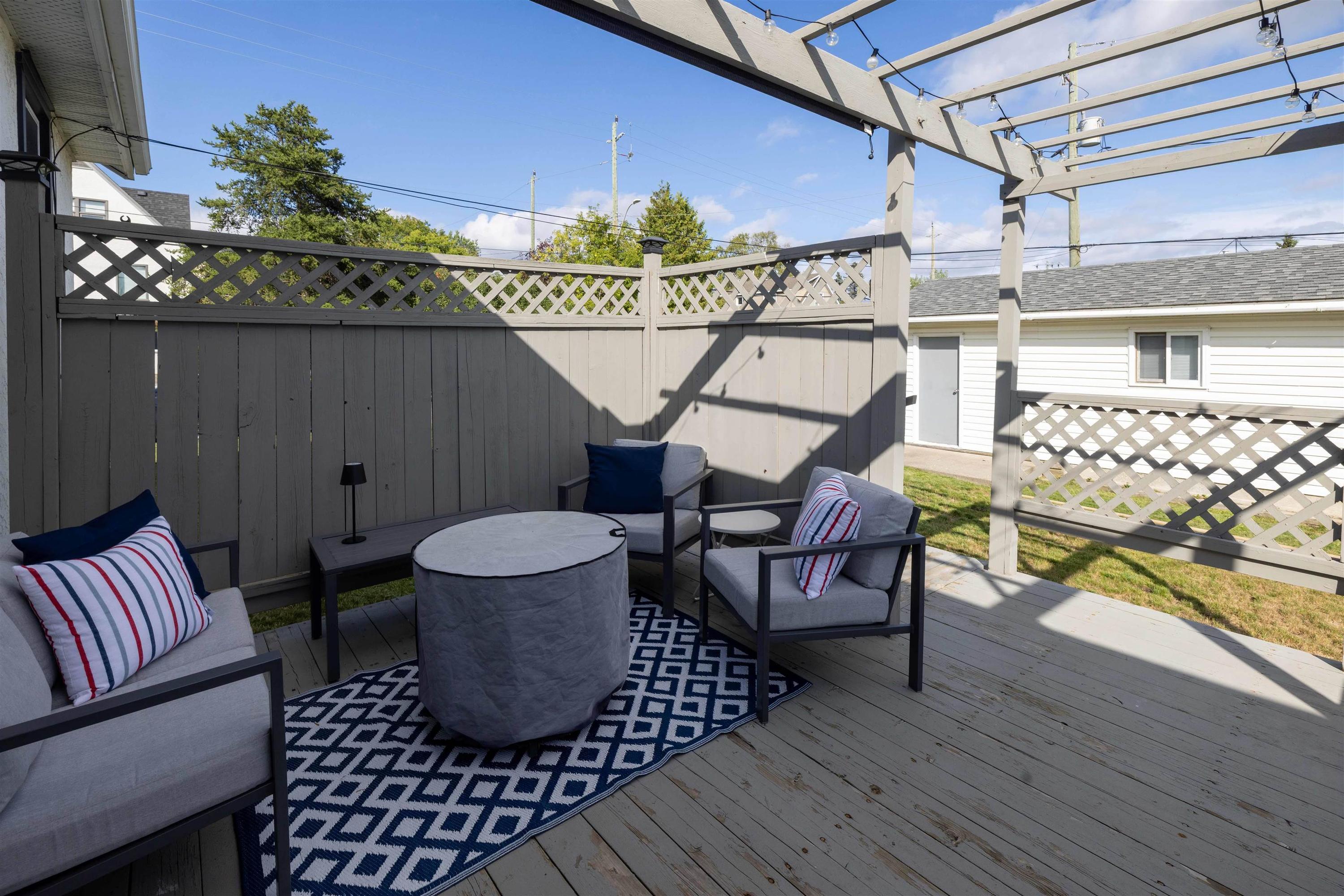 55 Ray Boulevard, Thunder Bay, ON