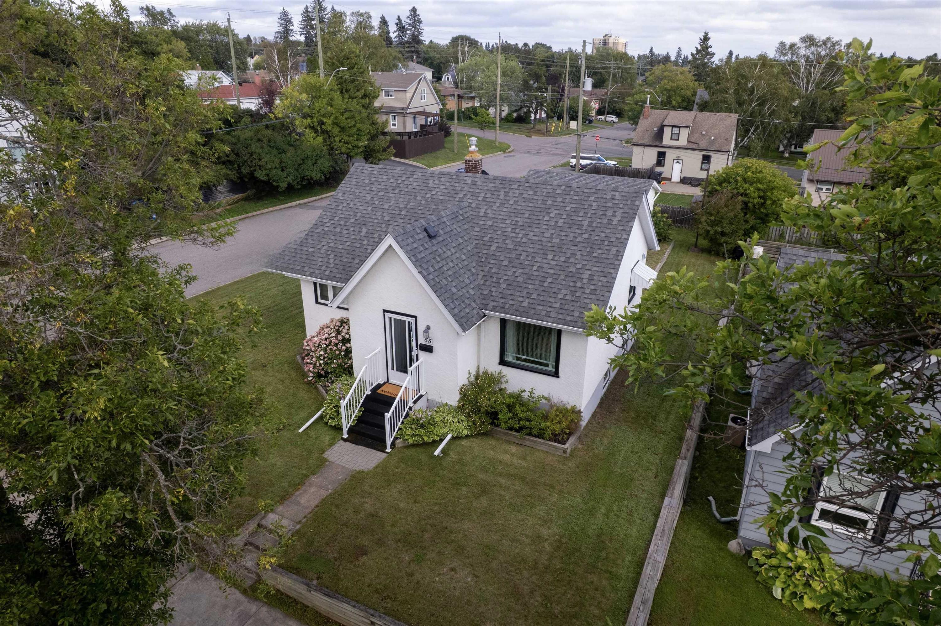 55 Ray Boulevard, Thunder Bay, ON