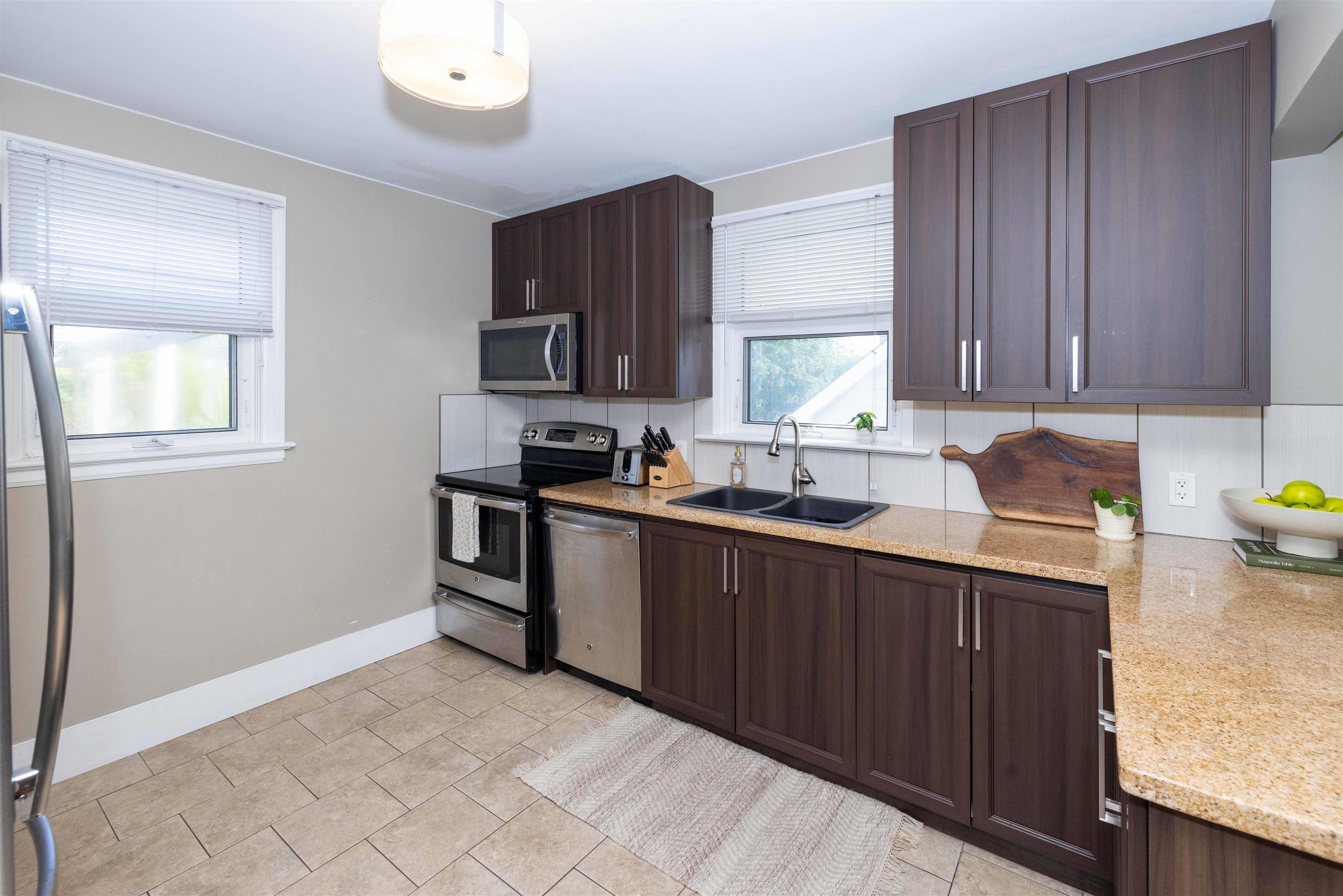 55 Ray Boulevard, Thunder Bay, ON