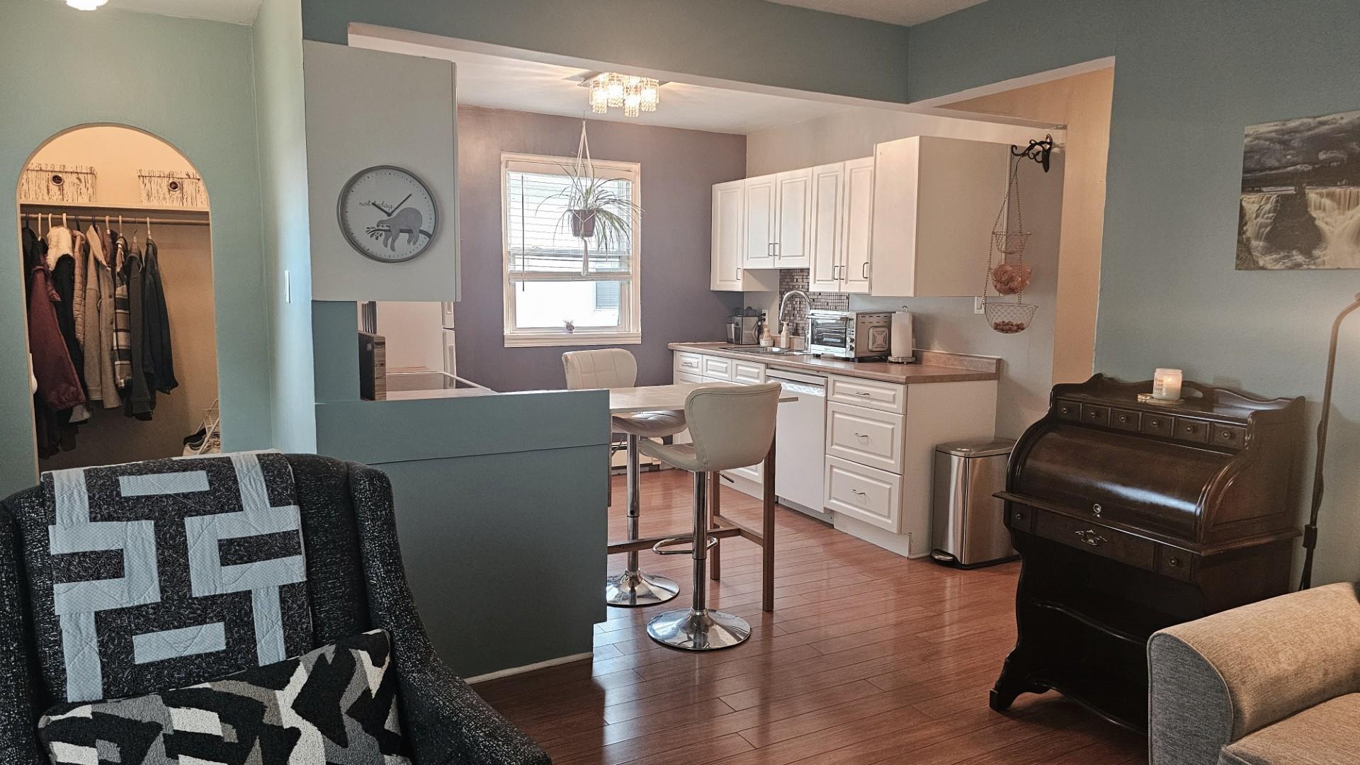606 Kingsway, Thunder Bay, ON - Indoor Photo Showing Kitchen