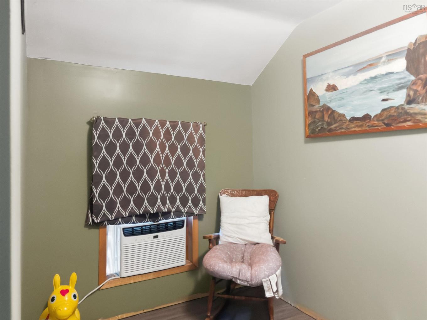 61 Jenks Avenue, Parrsboro, NS - Indoor Photo Showing Other Room