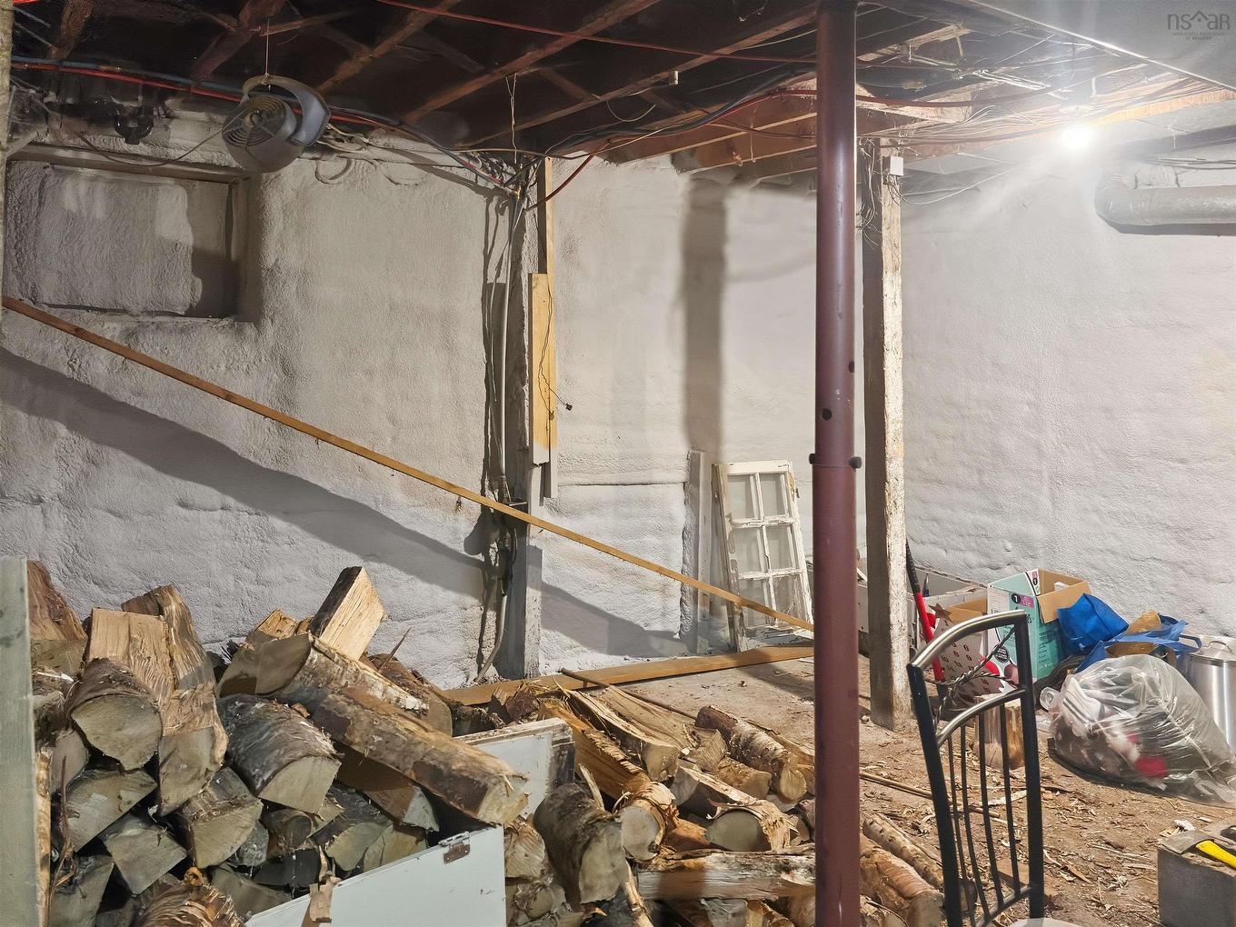 61 Jenks Avenue, Parrsboro, NS - Indoor Photo Showing Basement