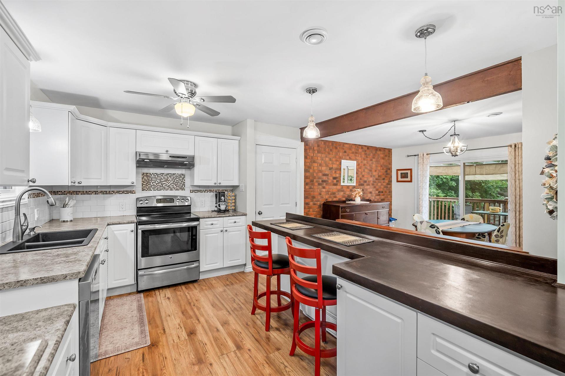 21 Cathy Road, Brookside, NS - Indoor Photo Showing Kitchen With Upgraded Kitchen