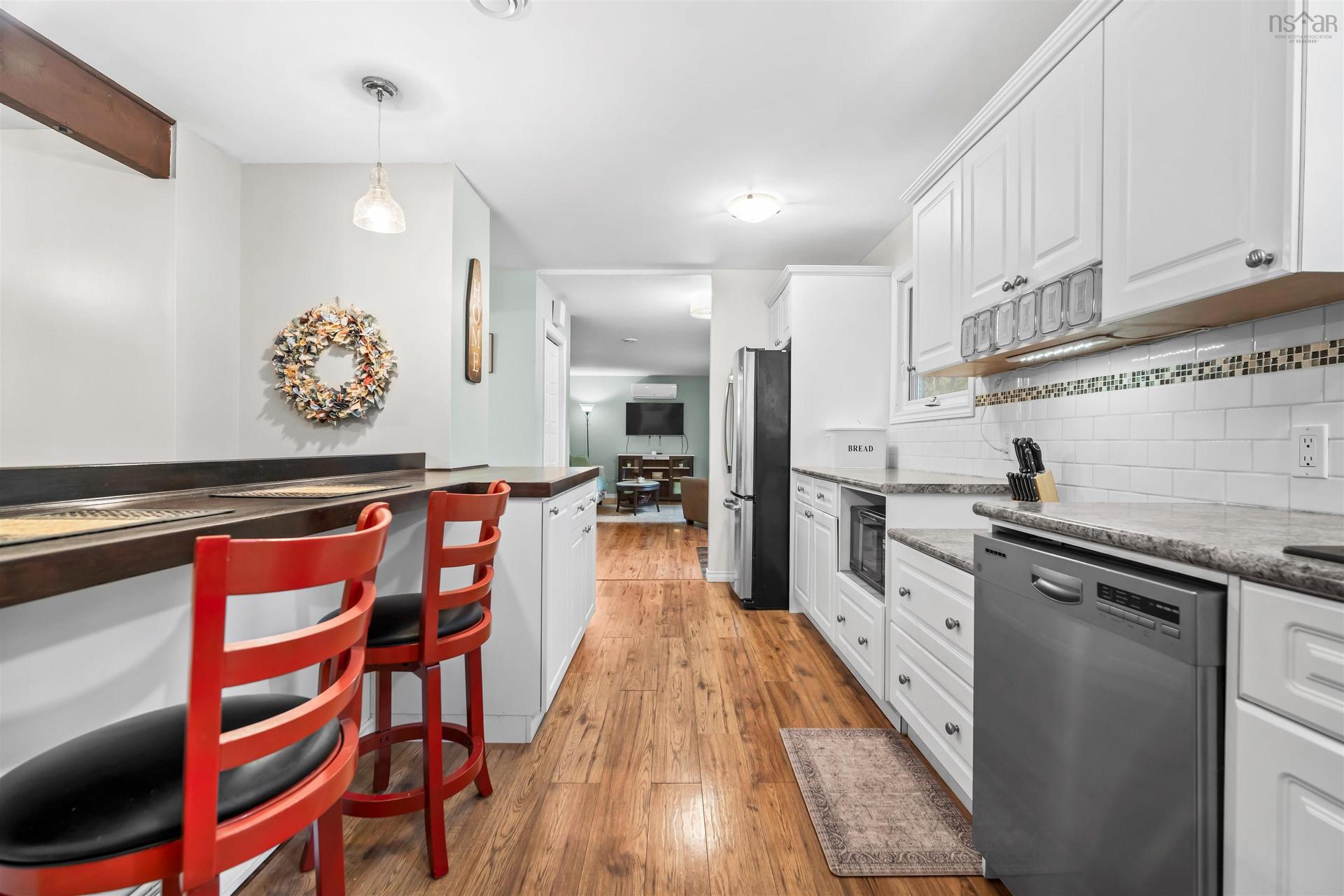 21 Cathy Road, Brookside, NS - Indoor