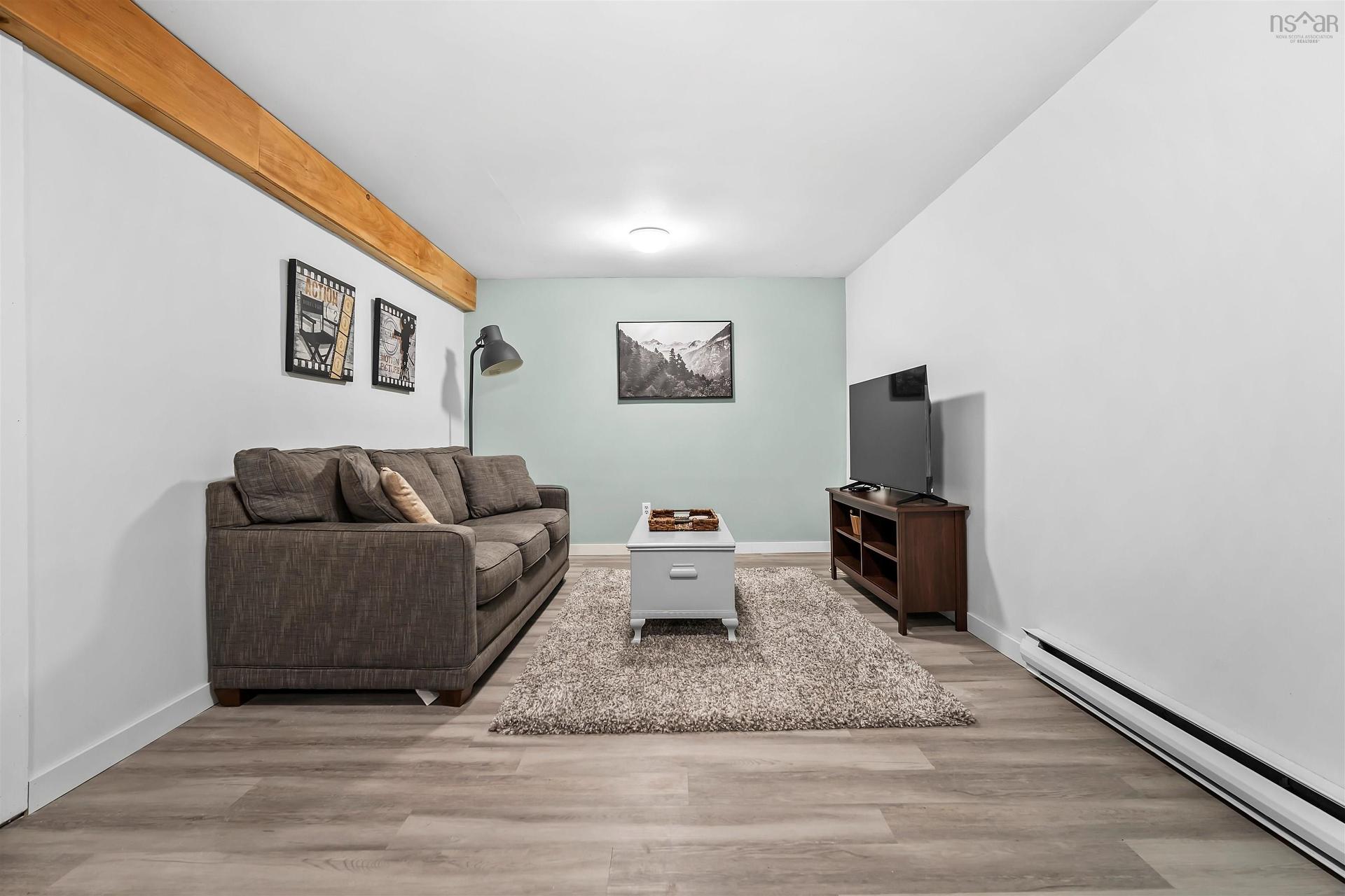 21 Cathy Road, Brookside, NS - Indoor