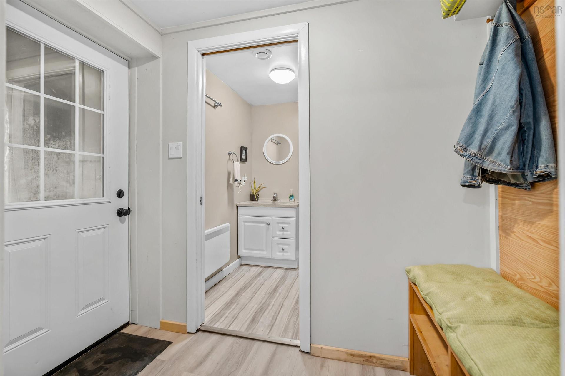 21 Cathy Road, Brookside, NS - Indoor Photo Showing Bathroom