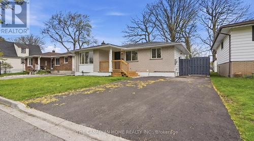 6041 CADHAM STREET  Niagara Falls, ON L2G 3A2