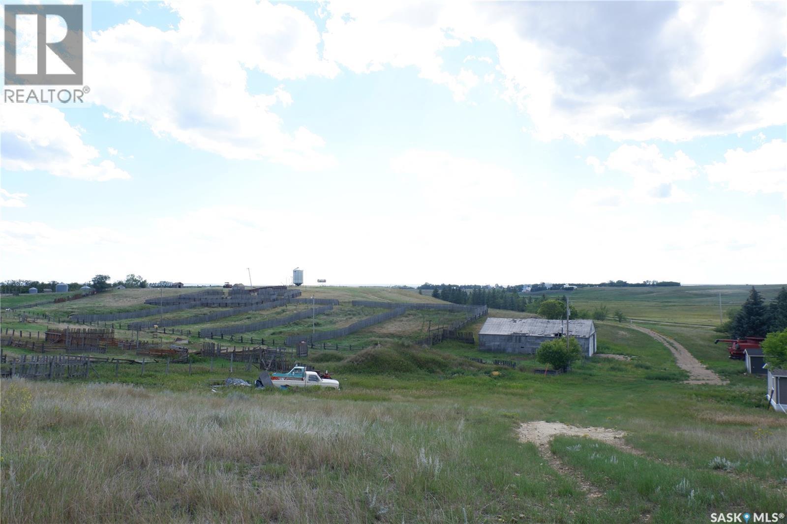 Rayner Acreage, Old Post Rm No. 43, SK