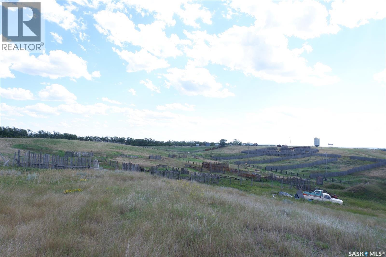 Rayner Acreage, Old Post Rm No. 43, SK